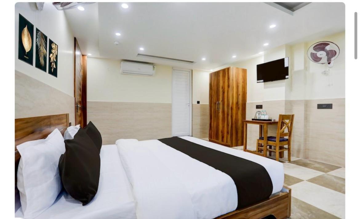 Hotel Elite Inn Дехрадун Екстериор снимка